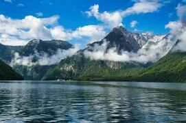 9 thói quen tốt giúp da trắng sáng và mịn màng hơn