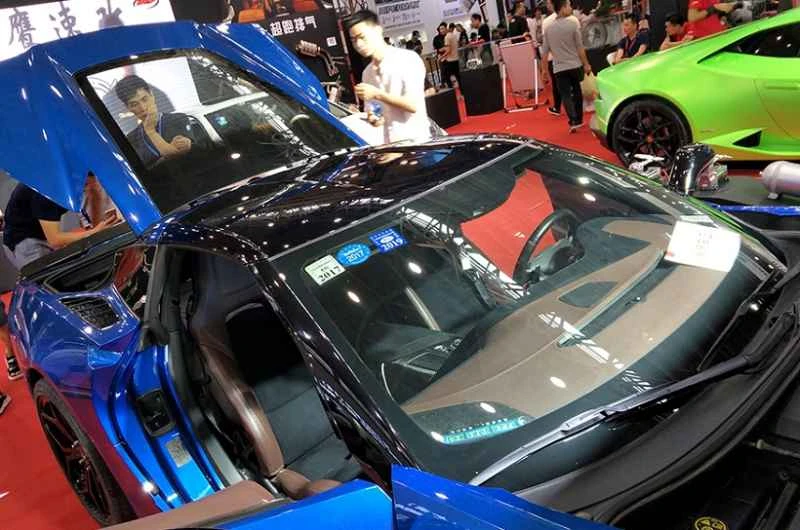 Giá vé tham dự Triển lãm Phụ tùng Ô tô Vũ Hán (APW) năm 2026 là bao nhiêu và tôi có thể mua vé bằng cách nào?