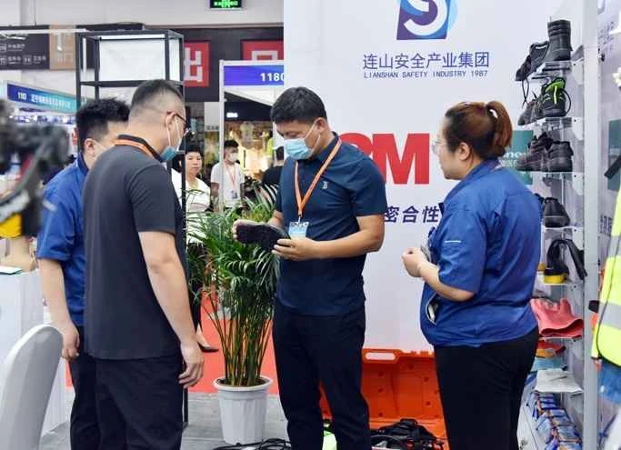 Hướng dẫn tham gia Triển lãm Đồng phục Học sinh Thẩm Dương 2026 (Triển lãm Trang phục Đông Bắc) (Thời gian, Địa điểm + Giá vé)